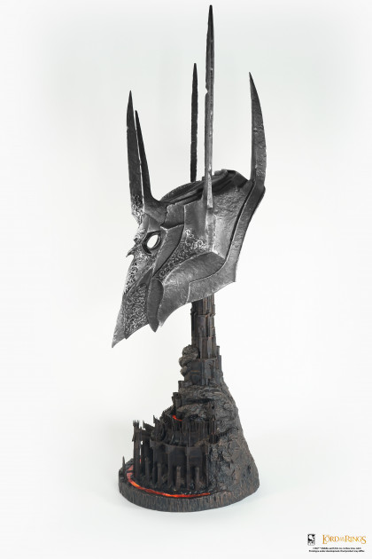 Lord of the Rings Replica 1/1 Helm of Sauron 89 cm